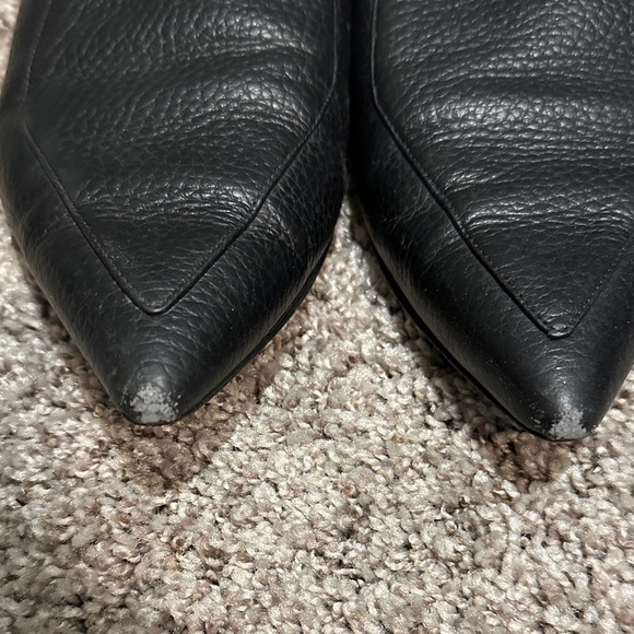 Everlane Boss Mules Black Textured Leather Size 11  Pre-Owned Designer Slip-On - Picture 2 of 8
